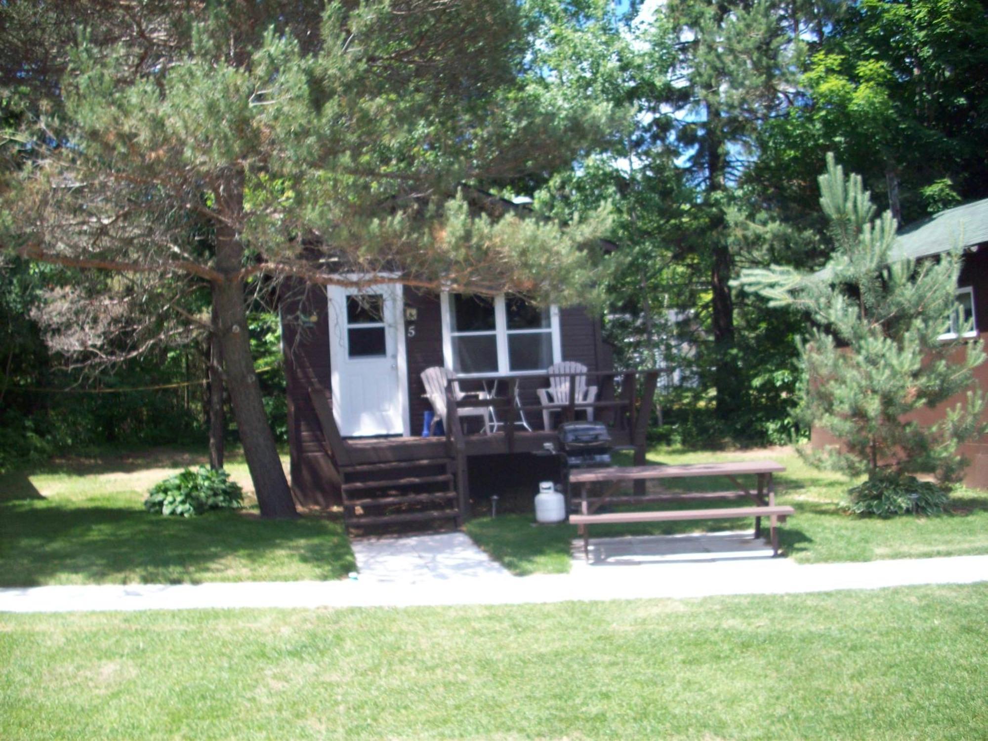 Lakewoods Cottage Oxtongue Lake Номер фото