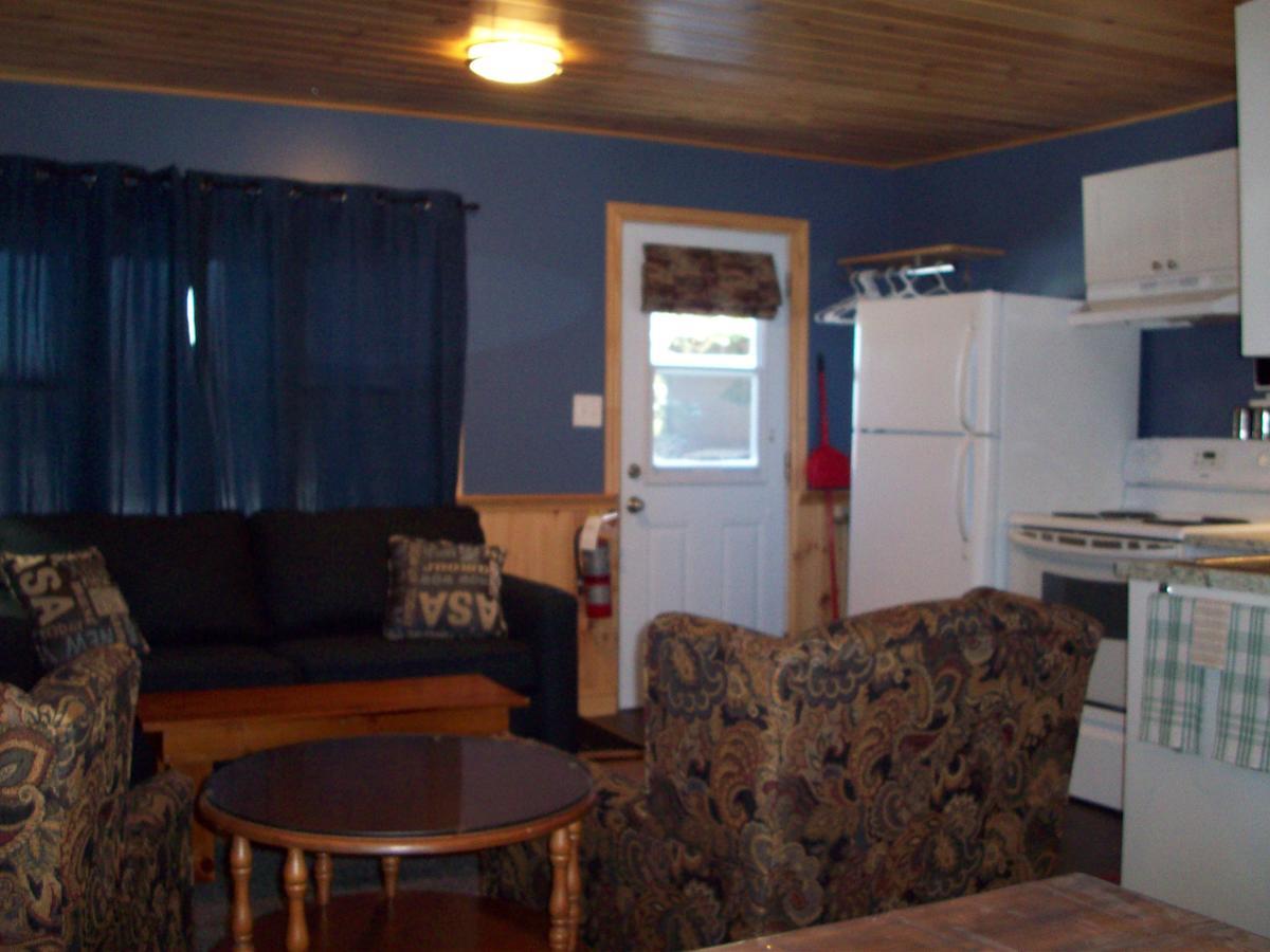 Lakewoods Cottage Oxtongue Lake Екстер'єр фото