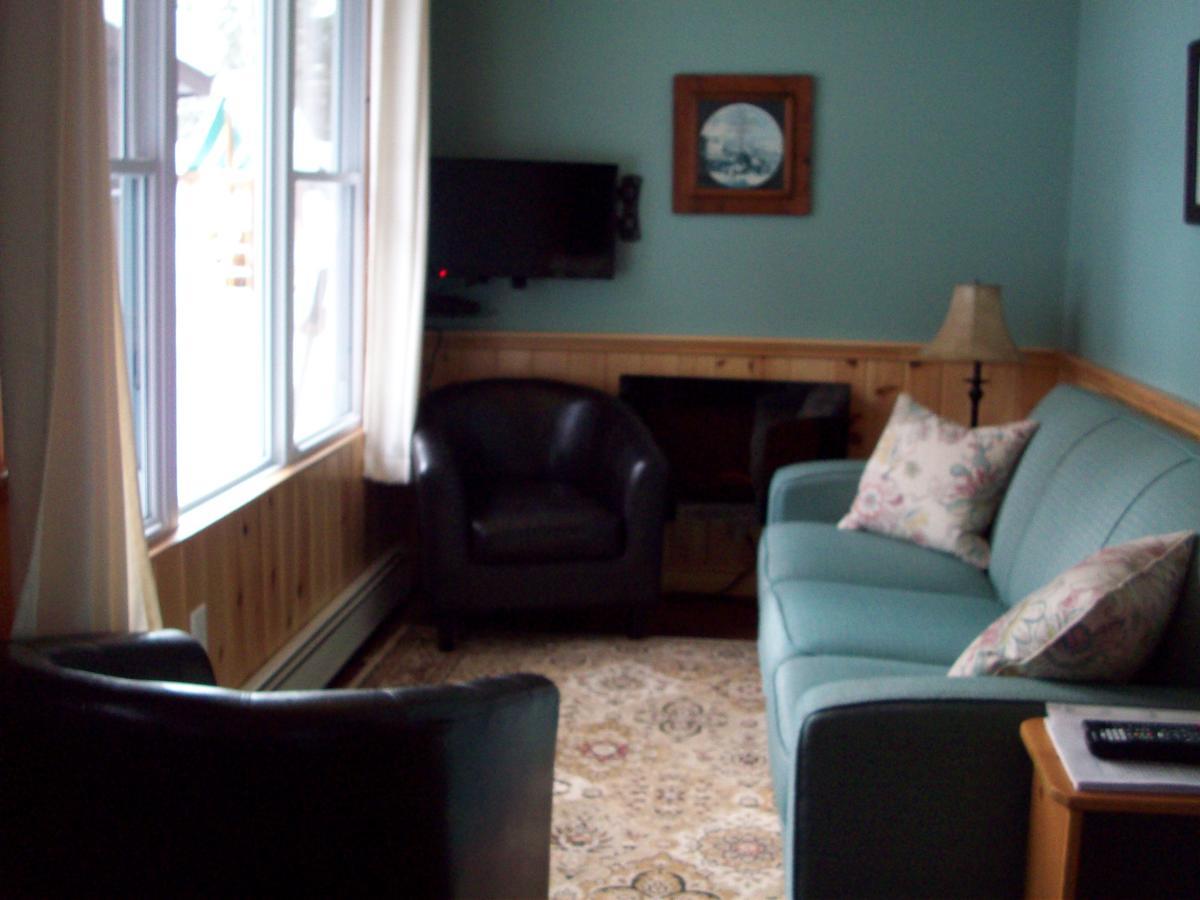 Lakewoods Cottage Oxtongue Lake Екстер'єр фото